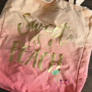 Too Faced Sweet as a Peach Tote and Pouch Set